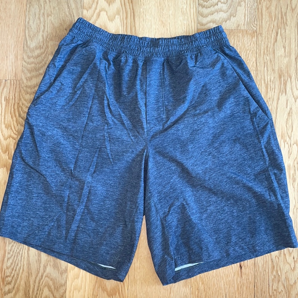 Lululemon shorts M